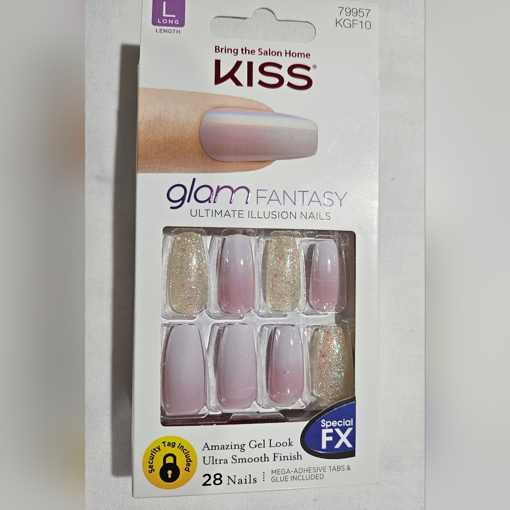 KISS Glam Fantasy Nails - Iridescent Pink and Glitter
